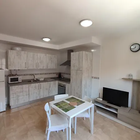Apartment Fuerte 1 *